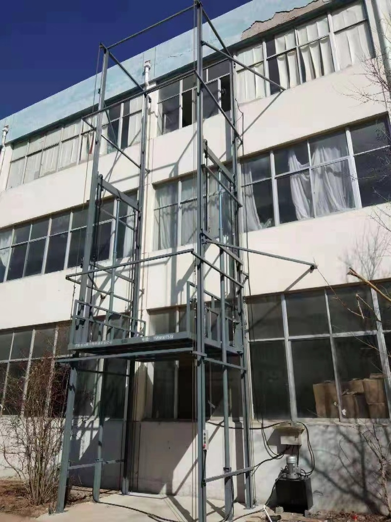 大庆室外贴墙货梯